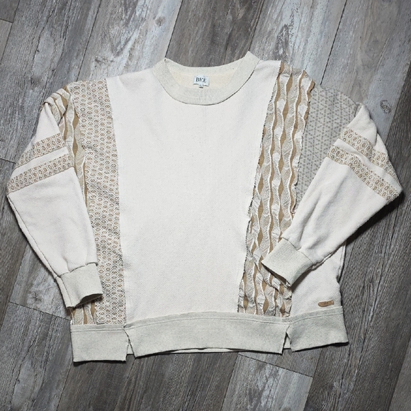 BKE Sweaters - BKE x BUCKLE | Pieced Knit Panels & Raw Edge Pullover Crewneck Sweater